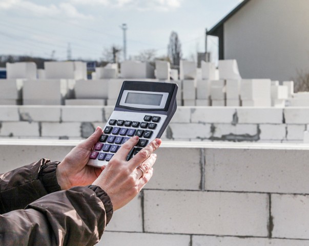 Жители Сахалина смогут контролировать цены на стройматериалы