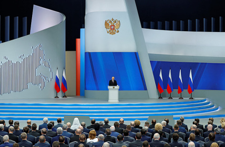 Владимир Путин назвал направления развития строительной отрасли