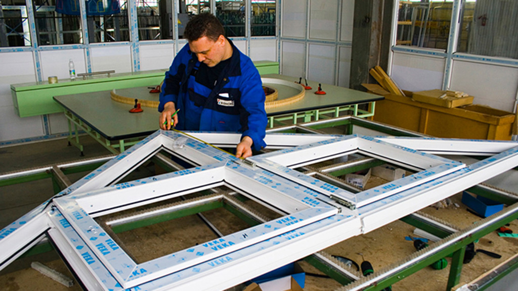 Барнаульский производитель окон модернизирует производство стеклопакетов