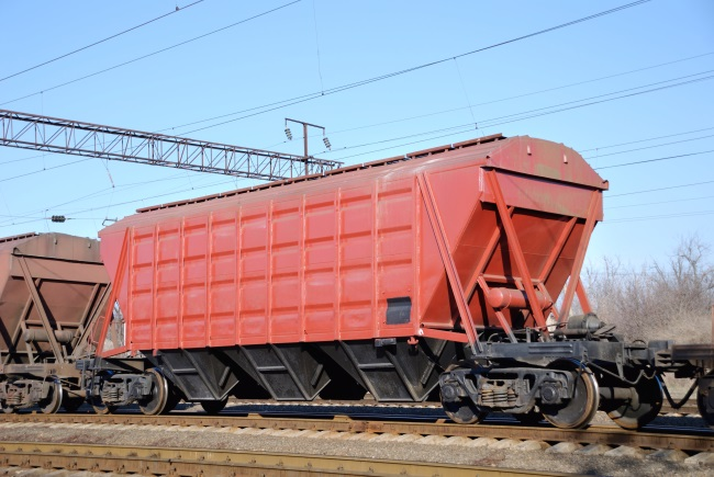 Евроцемент поставил в Калининградскую область 256 вагонов с цементом