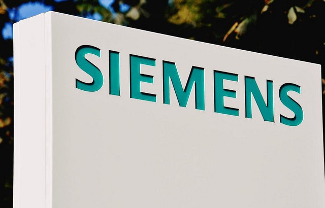 Siemens прекращает бизнес в России