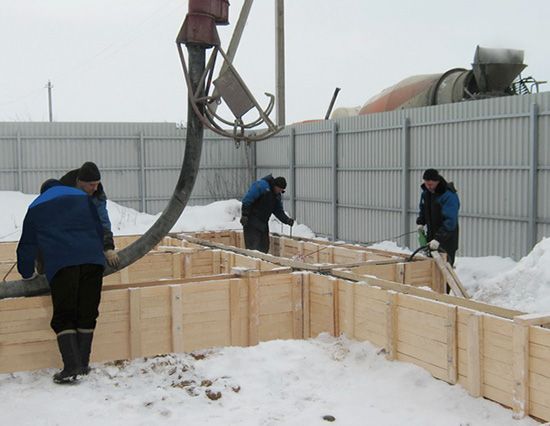 Производители цемента предлагают активнее заниматься строительством зимой